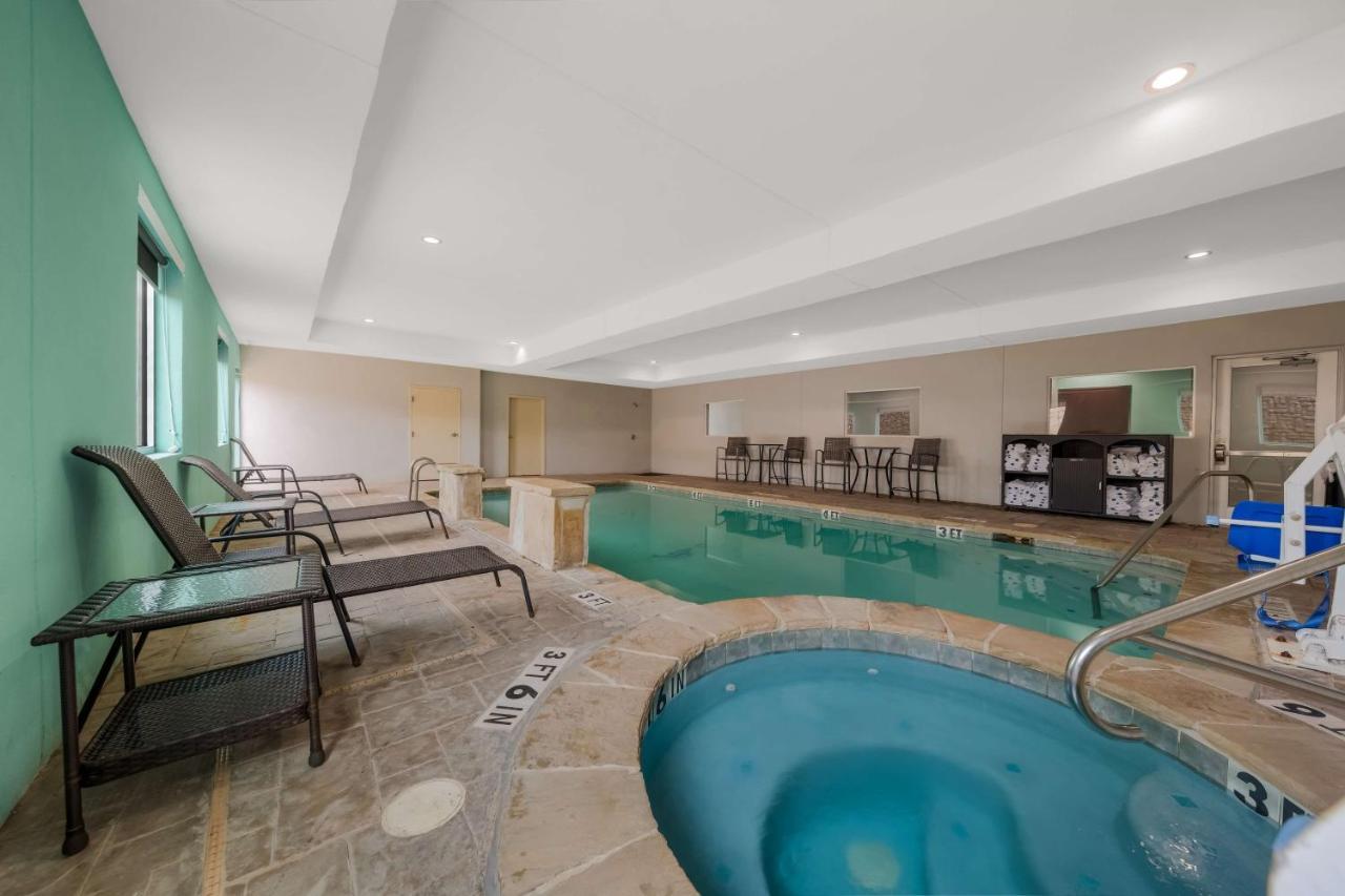 Best Western Bowie Inn&Suites Zewnętrze zdjęcie